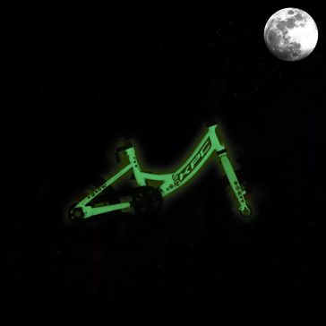   KPC FluoBike Rabbit nyuszis VILÁGÍTÓS 12 lila fluoreszkáló gyermek kerékpár