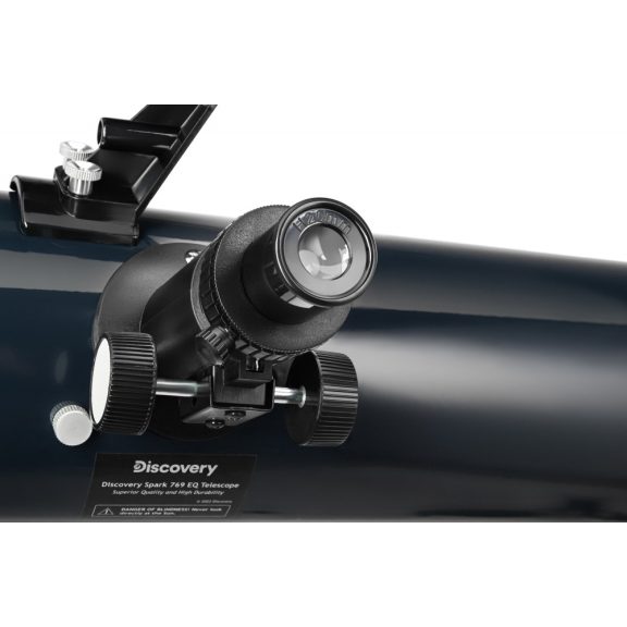 Discovery Spark 769 EQ teleszkóp könyvvel